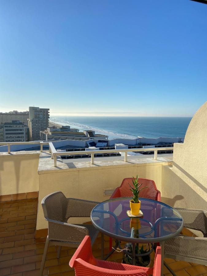 Atico Apartamento Loft Playa Victoria 加的斯 外观 照片